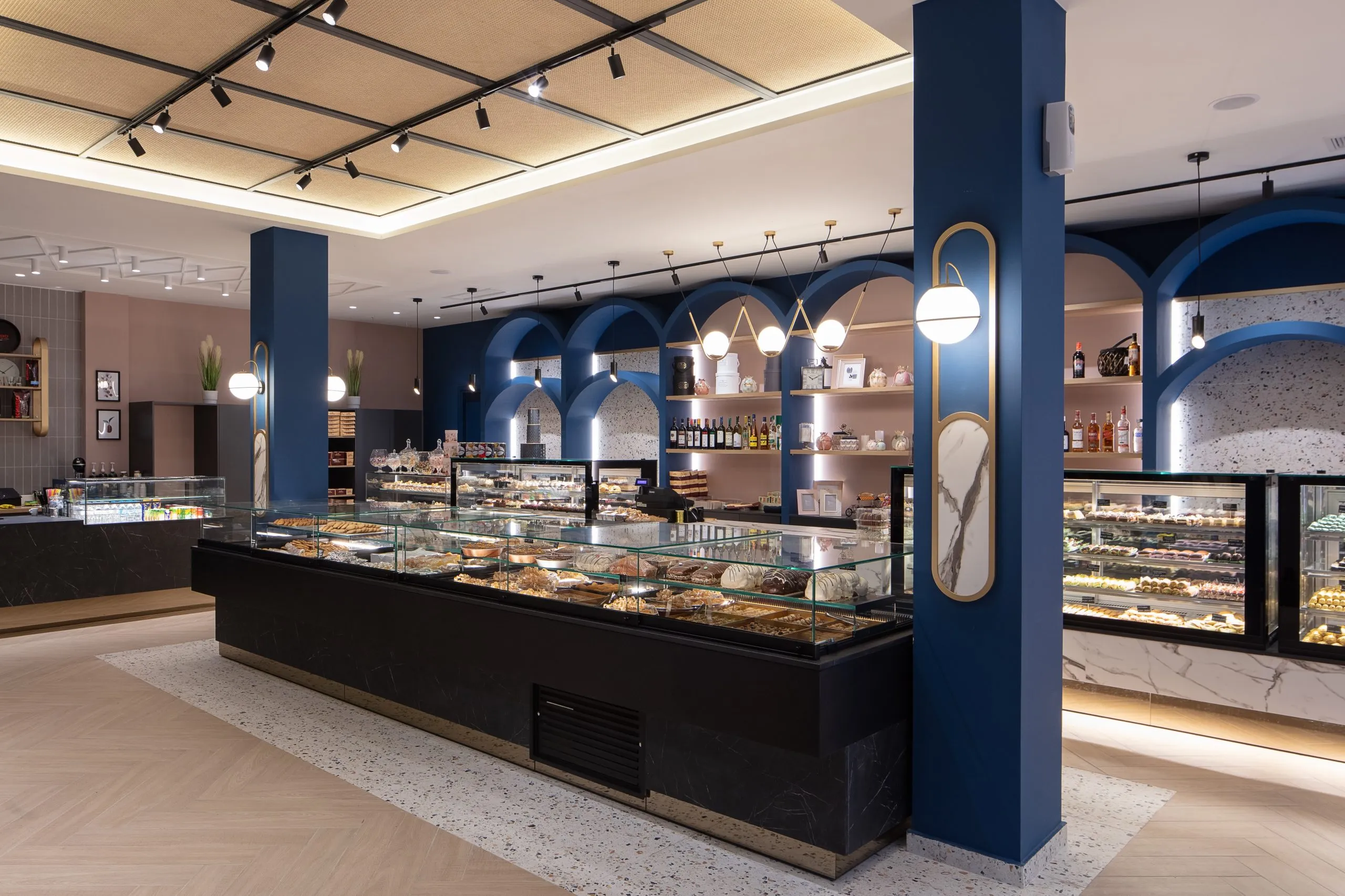 BOCHOTIS PASTRY SHOP-image